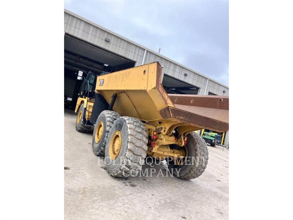 CAT 730-04 Дъмпери/моторни превозни средства