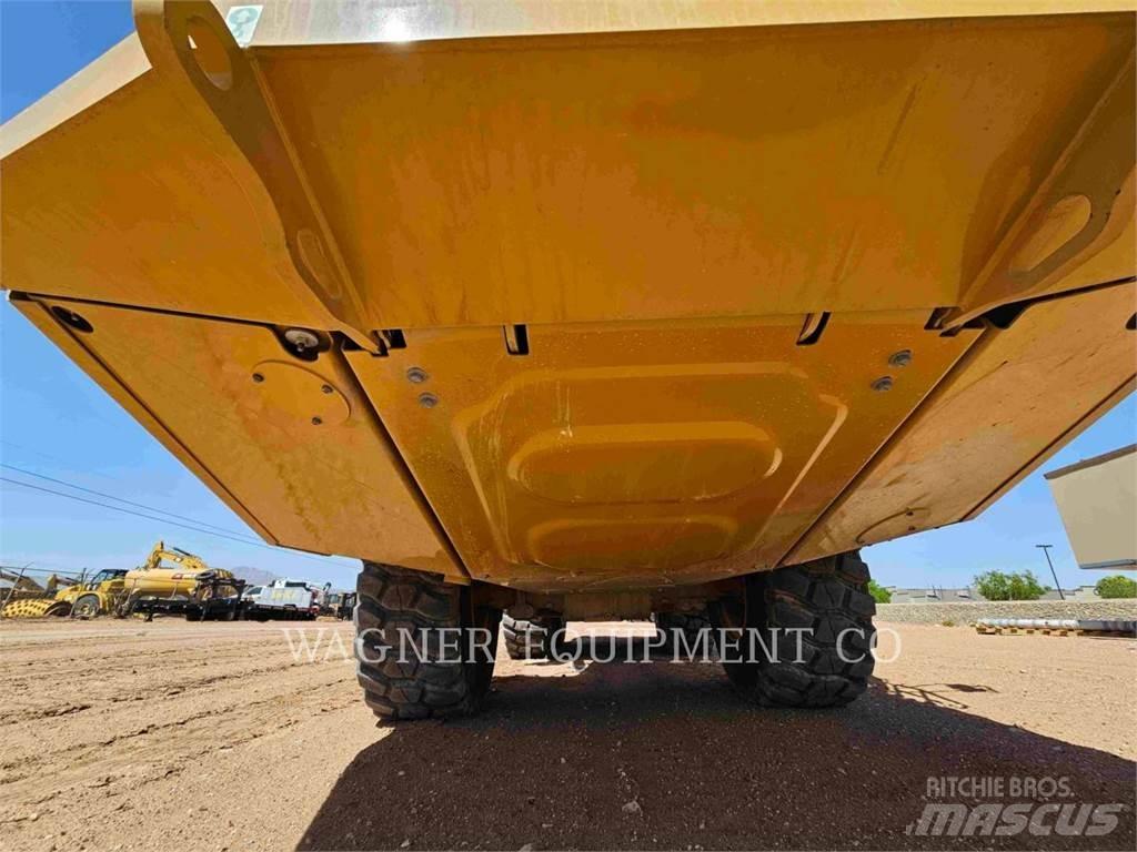 CAT 73004 Дъмпери/моторни превозни средства