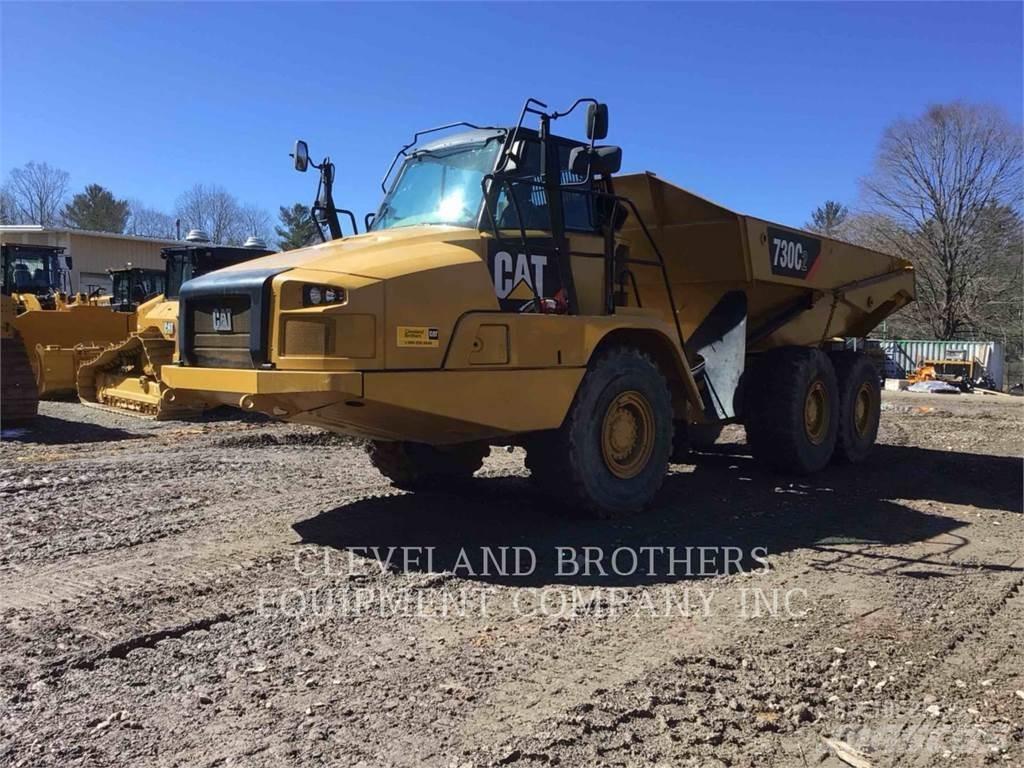 CAT 730C Дъмпери/моторни превозни средства