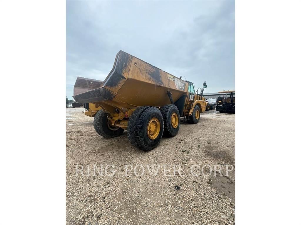 CAT 730C Дъмпери/моторни превозни средства