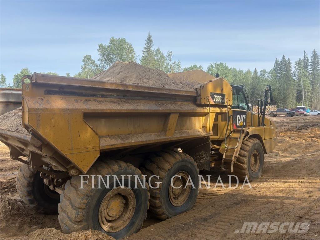 CAT 730C Дъмпери/моторни превозни средства