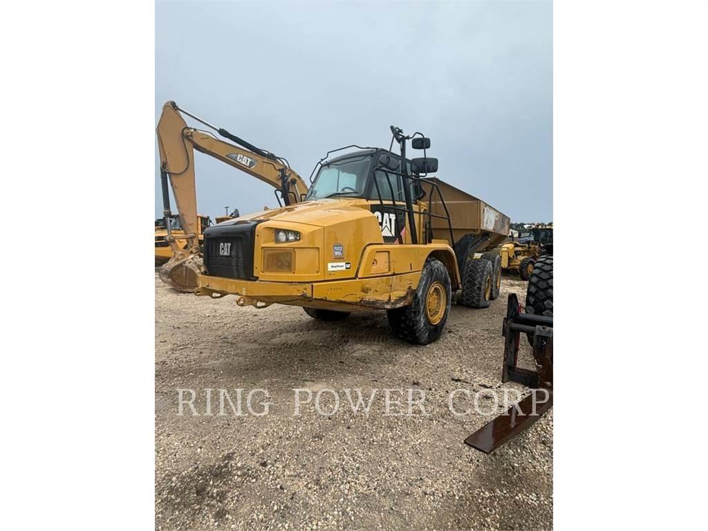 CAT 730CTG Дъмпери/моторни превозни средства