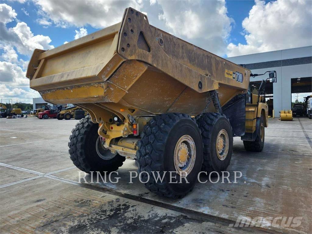 CAT 730TG Дъмпери/моторни превозни средства