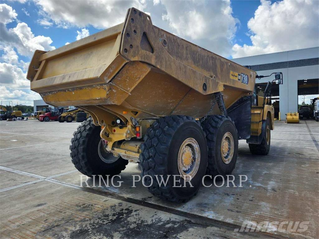 CAT 730WW Цистерна