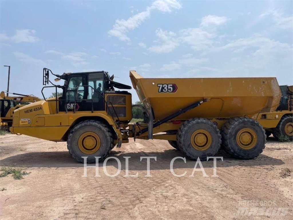 CAT 735 Дъмпери/моторни превозни средства