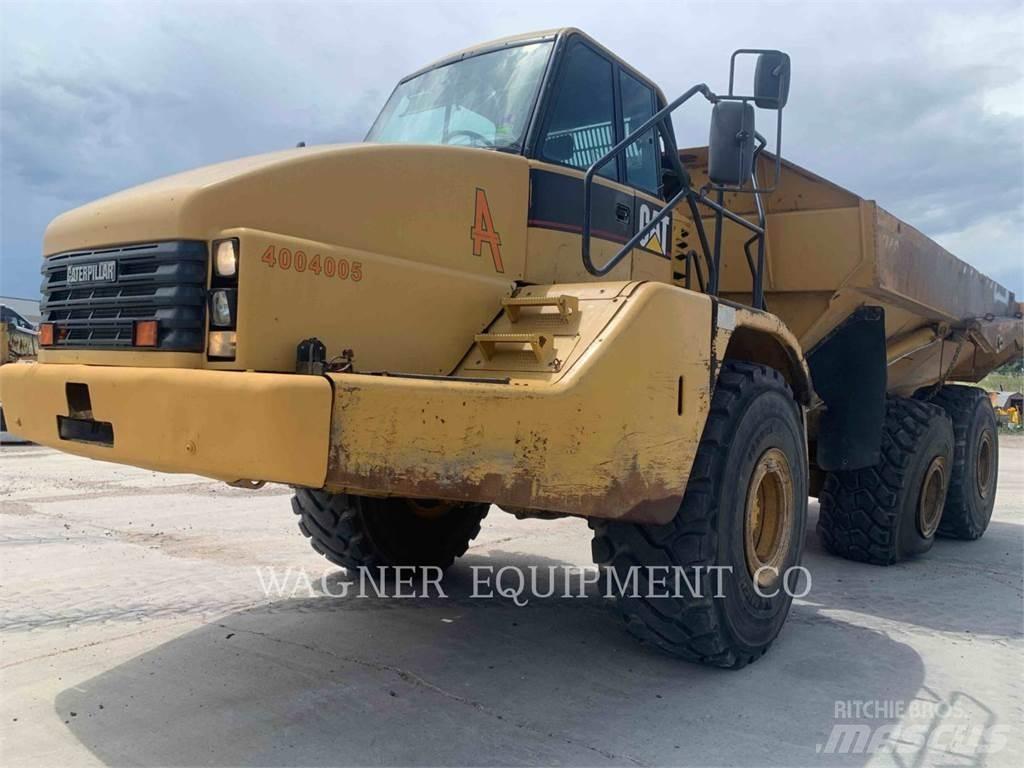 CAT 740 Дъмпери/моторни превозни средства