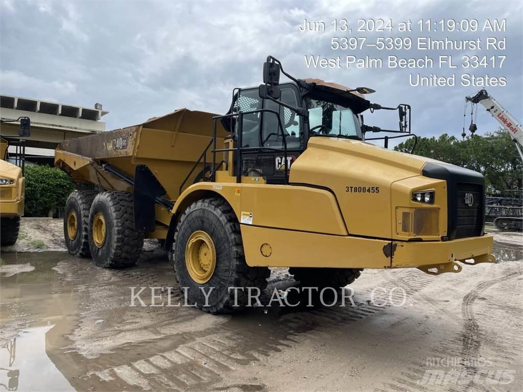 CAT 740 Дъмпери/моторни превозни средства