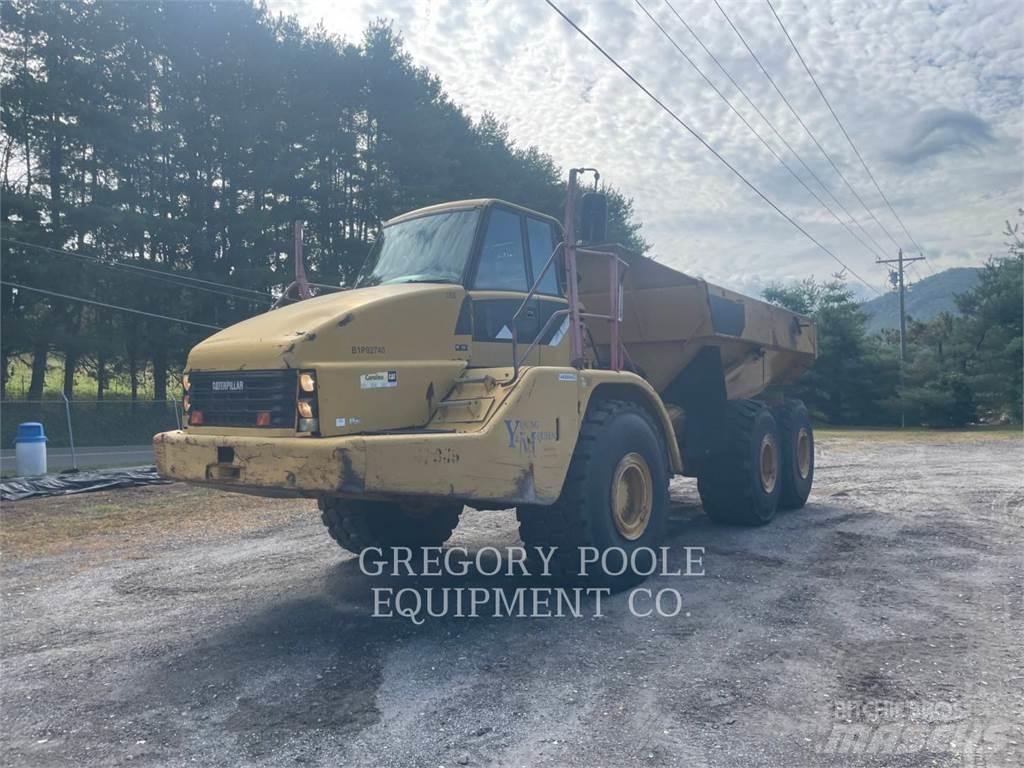 CAT 740 Дъмпери/моторни превозни средства