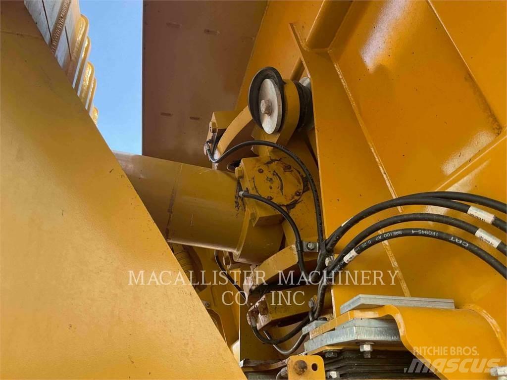 CAT 740 EJECTOR Дъмпери/моторни превозни средства