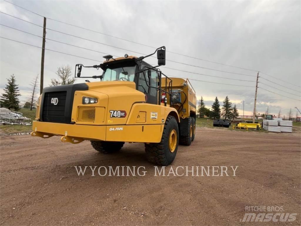 CAT 740 GC Дъмпери/моторни превозни средства