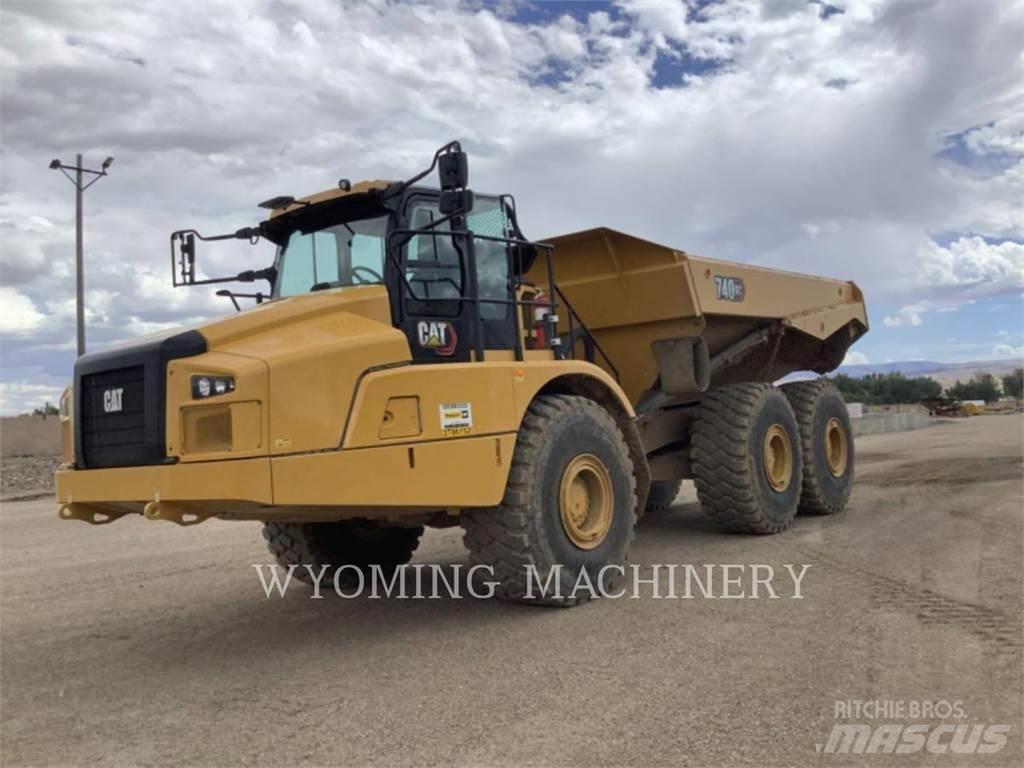 CAT 740 GC Дъмпери/моторни превозни средства
