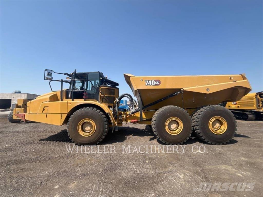 CAT 740 GC TG Дъмпери/моторни превозни средства