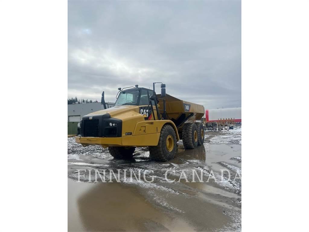 CAT 740B Дъмпери/моторни превозни средства