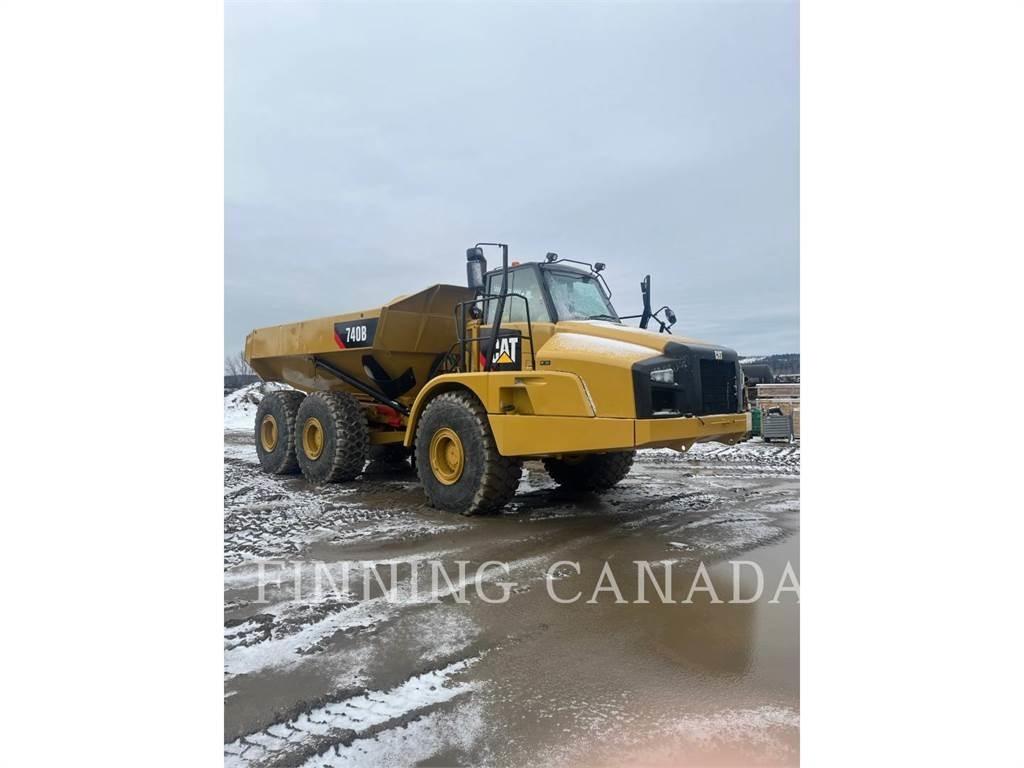 CAT 740B Дъмпери/моторни превозни средства
