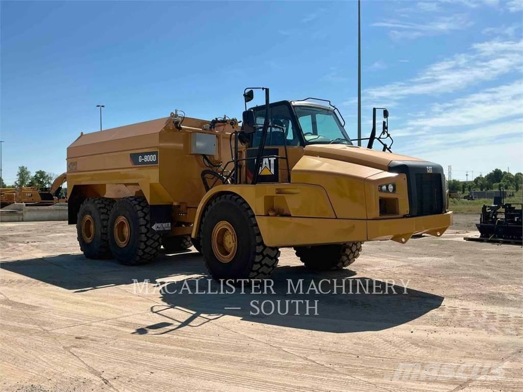 CAT 740B Дъмпери/моторни превозни средства