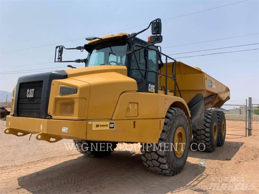 CAT 740GC Дъмпери/моторни превозни средства