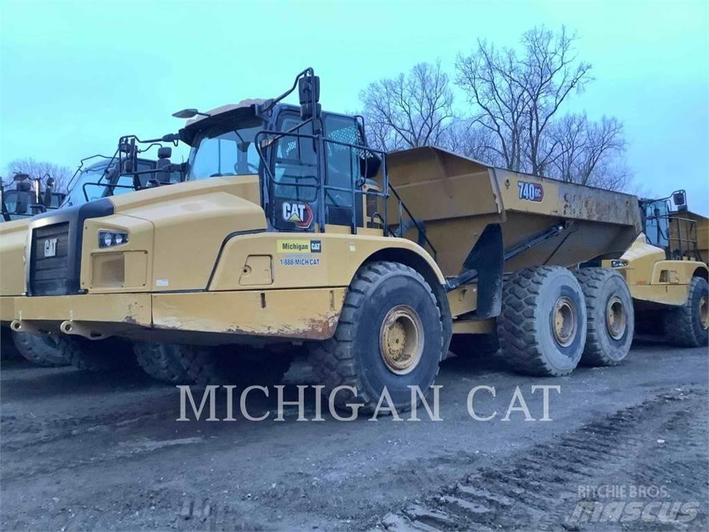 CAT 740GC Дъмпери/моторни превозни средства