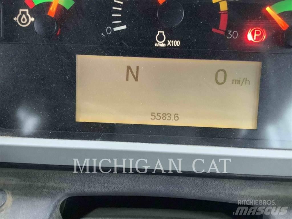 CAT 740GC Дъмпери/моторни превозни средства