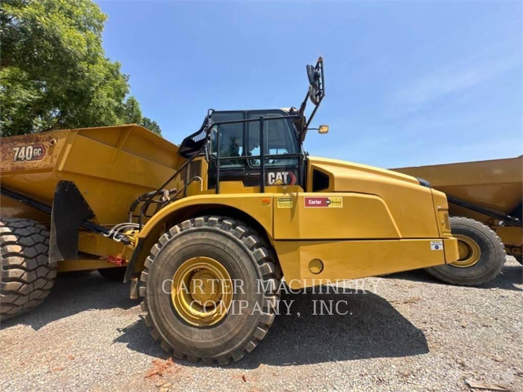 CAT 740GC Дъмпери/моторни превозни средства