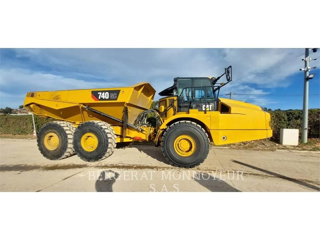 CAT 740GC Дъмпери/моторни превозни средства