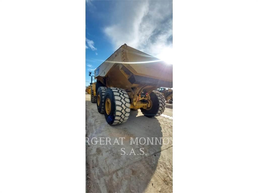 CAT 740GC Дъмпери/моторни превозни средства