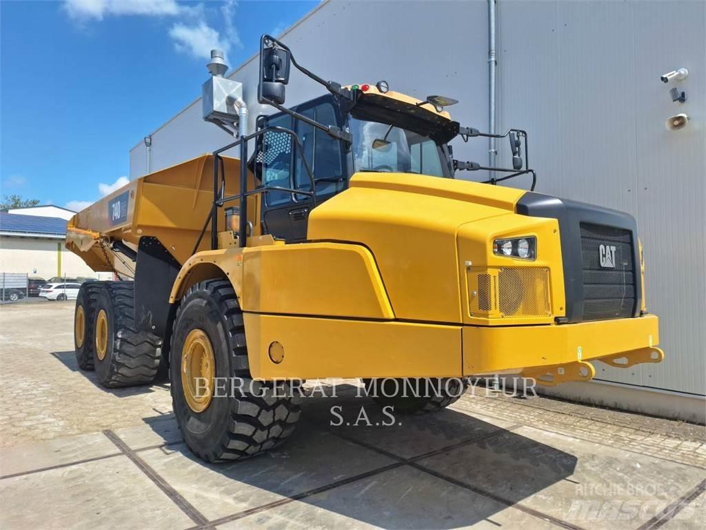 CAT 740GC Дъмпери/моторни превозни средства