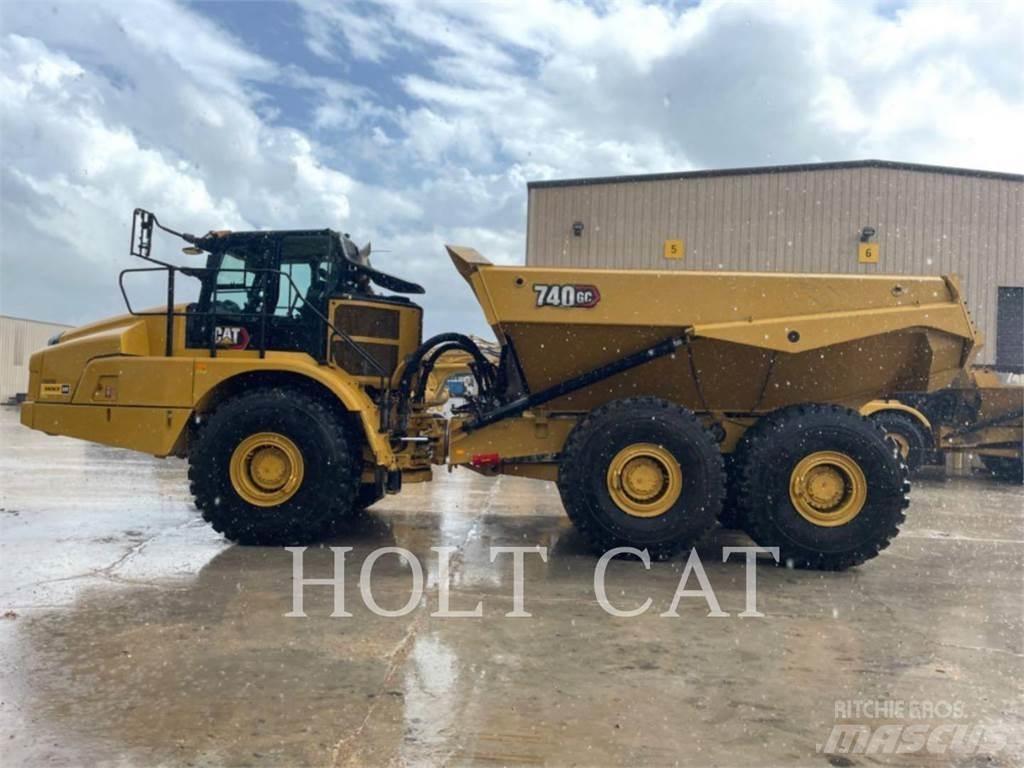 CAT 740GC Дъмпери/моторни превозни средства