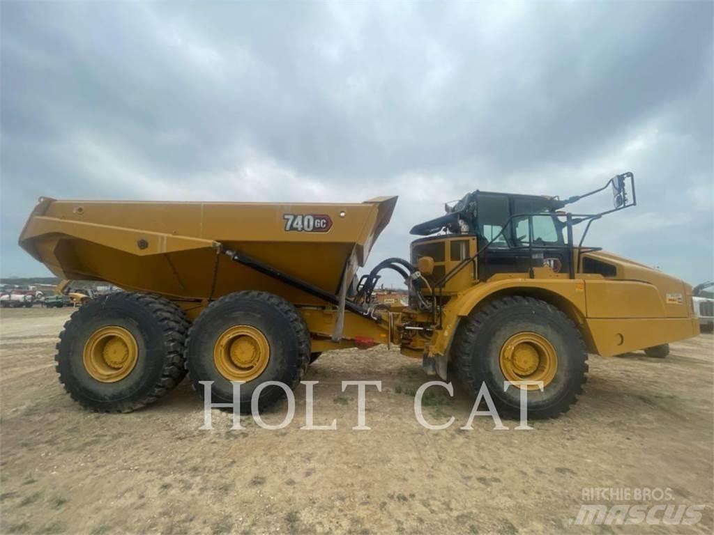 CAT 740GC Дъмпери/моторни превозни средства