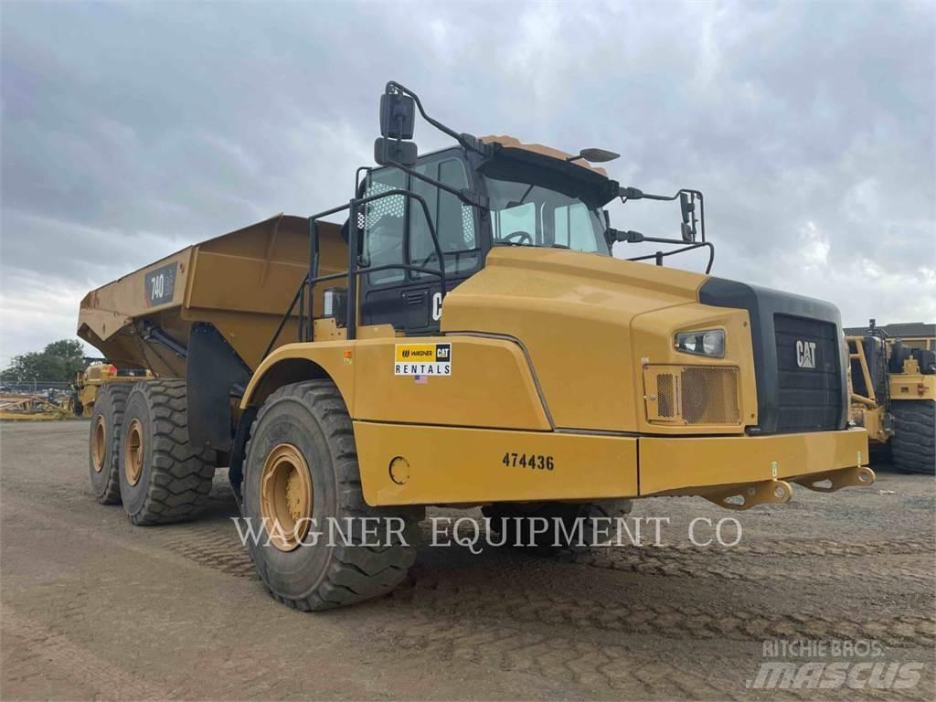 CAT 740GC Дъмпери/моторни превозни средства