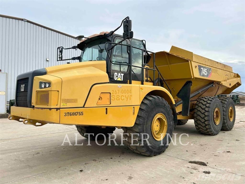 CAT 745 Дъмпери/моторни превозни средства