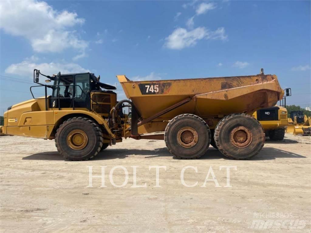 CAT 745 Дъмпери/моторни превозни средства