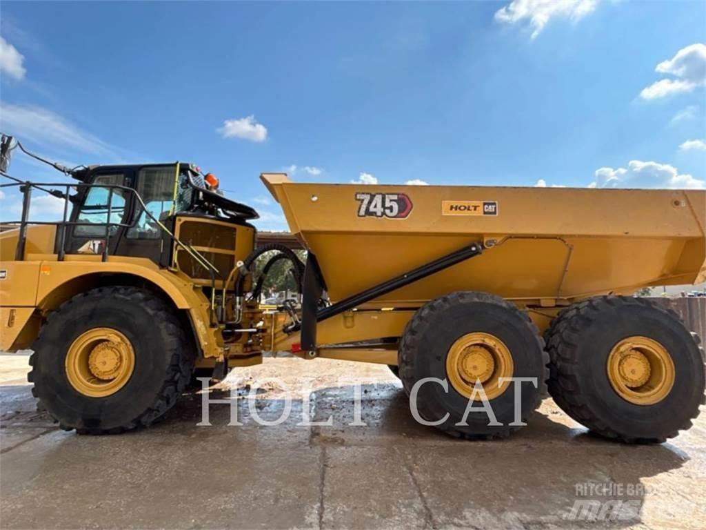 CAT 745 Дъмпери/моторни превозни средства