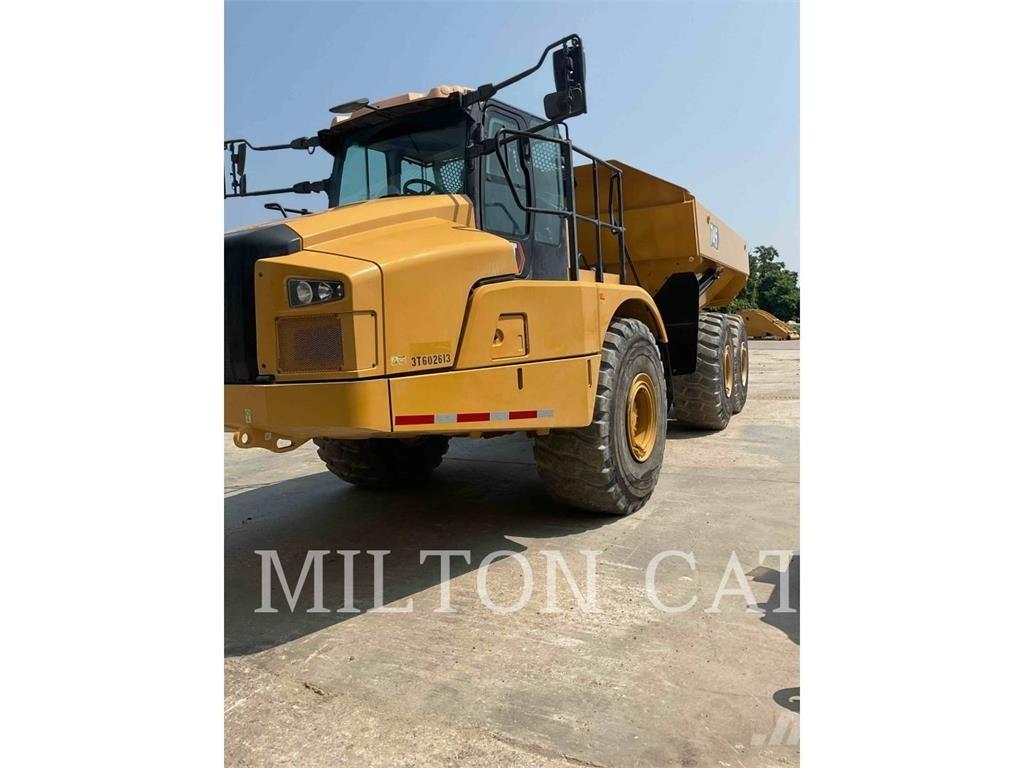 CAT 745 Дъмпери/моторни превозни средства