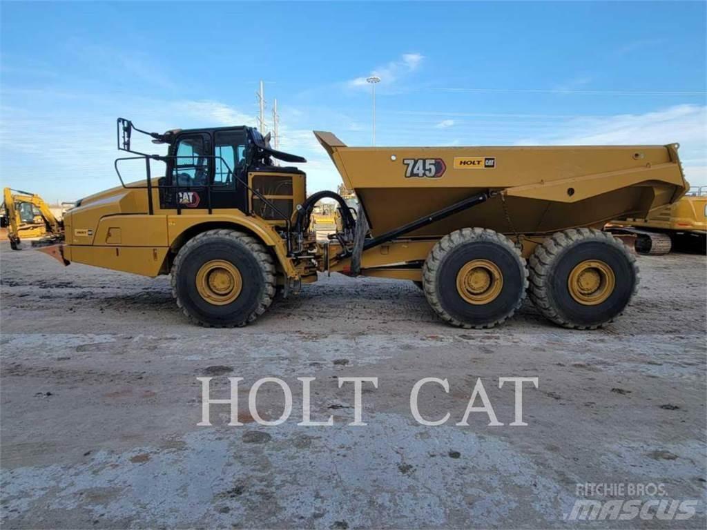 CAT 745 Дъмпери/моторни превозни средства