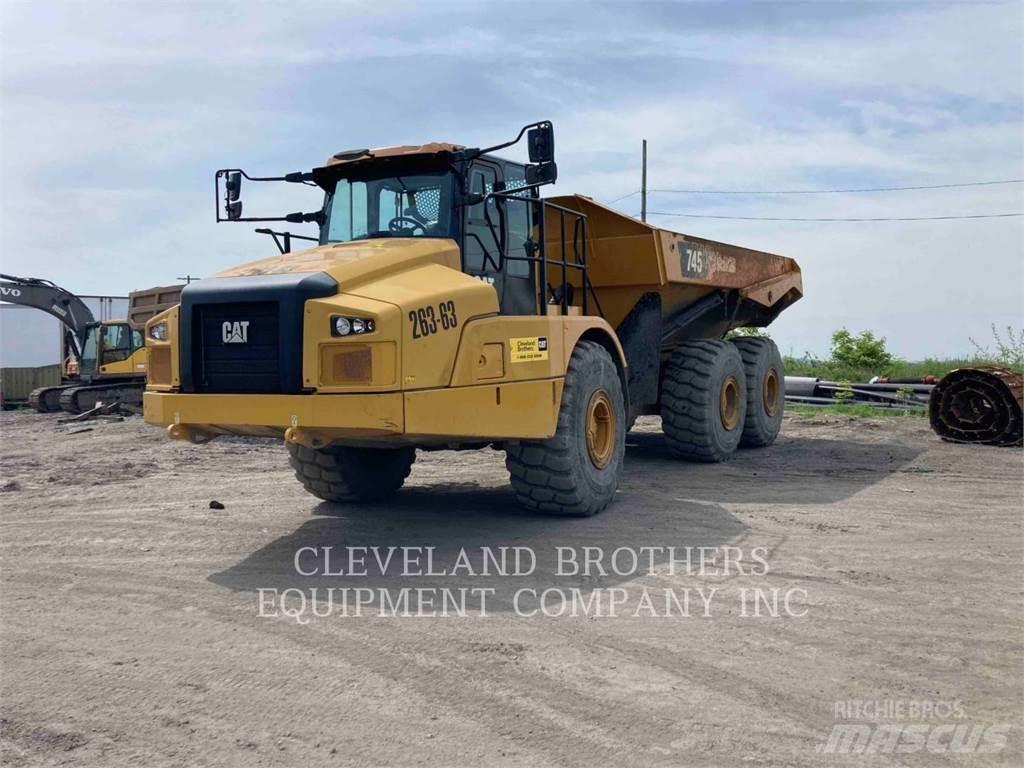 CAT 745 Дъмпери/моторни превозни средства