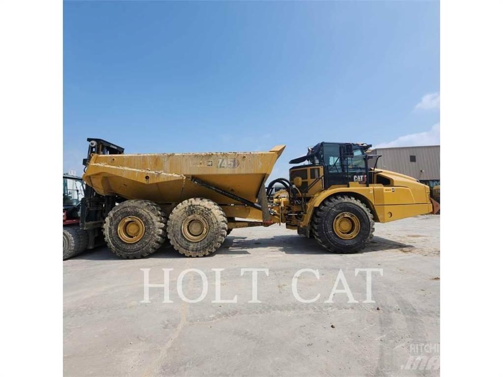 CAT 745 Дъмпери/моторни превозни средства