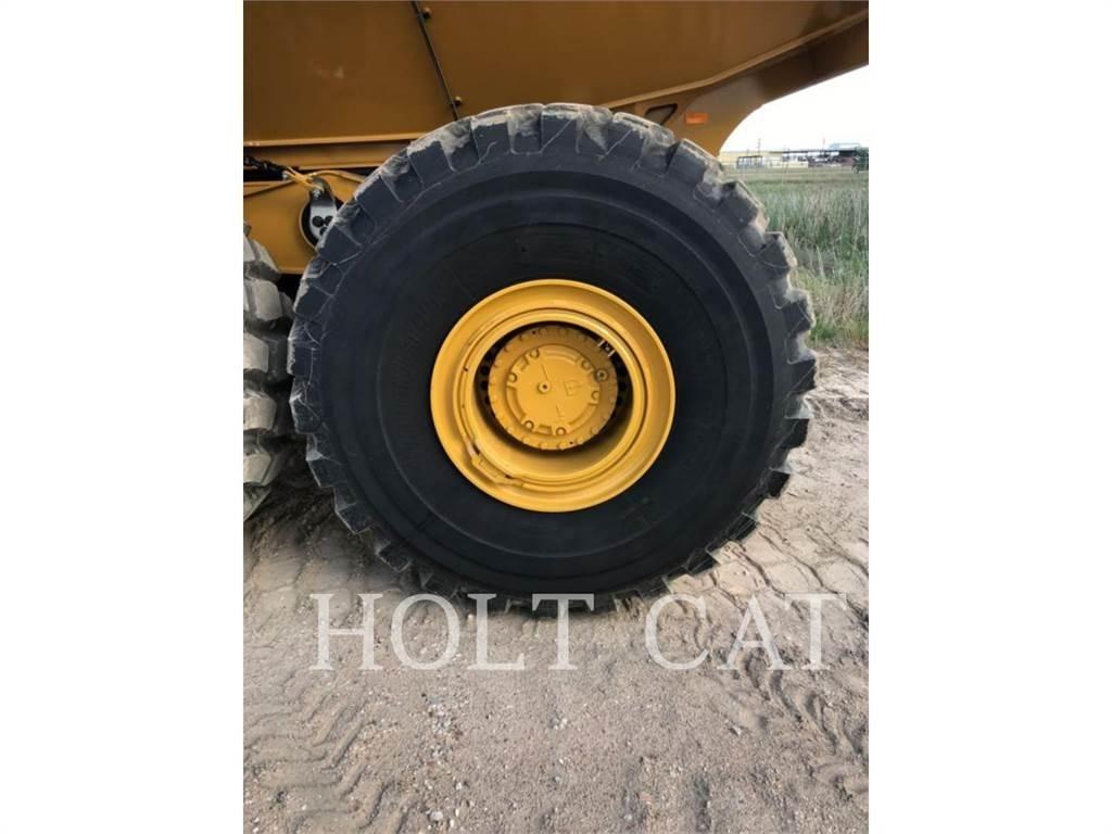 CAT 745 Дъмпери/моторни превозни средства