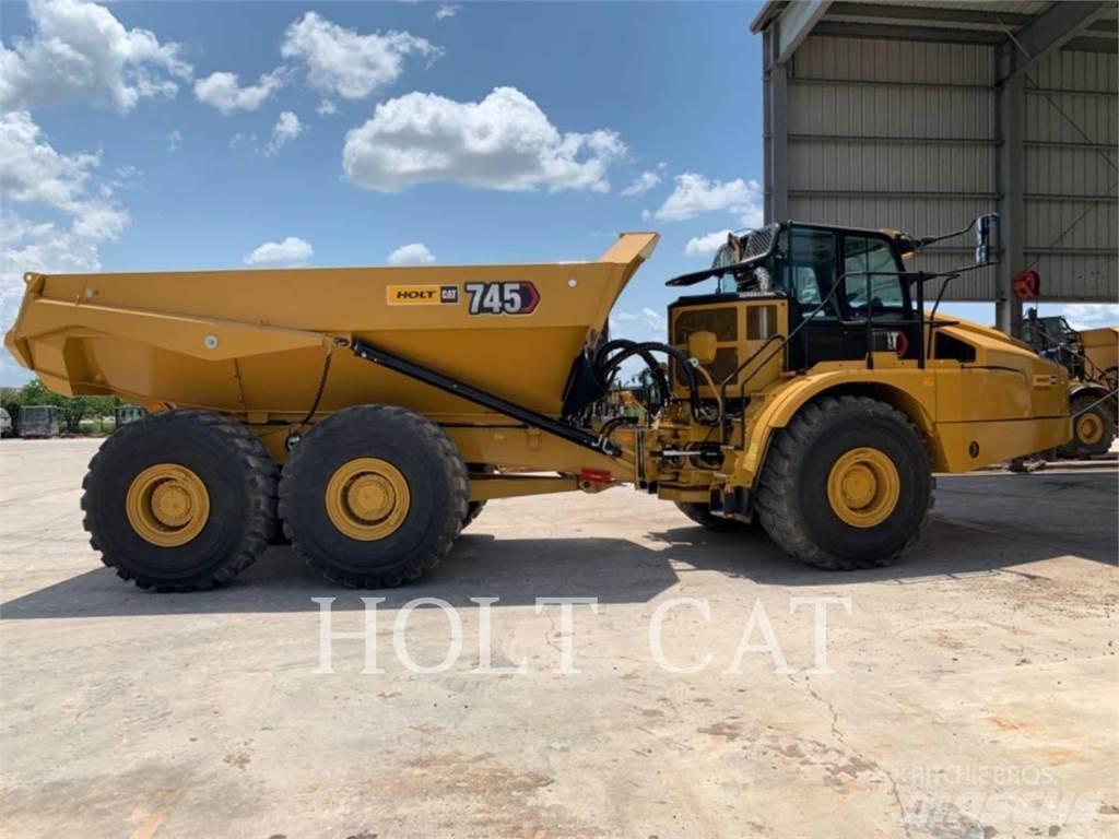 CAT 745 Дъмпери/моторни превозни средства