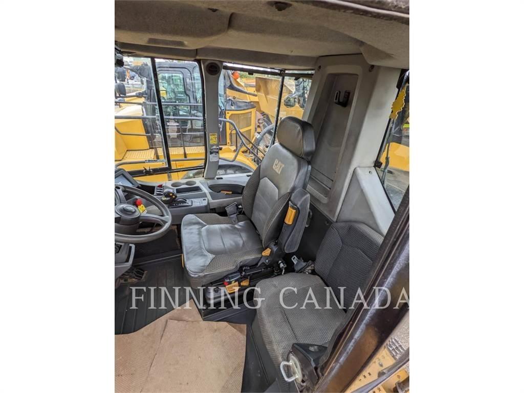 CAT 745 Дъмпери/моторни превозни средства