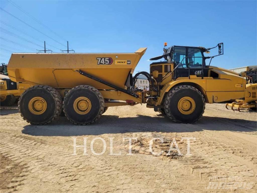 CAT 745 Дъмпери/моторни превозни средства
