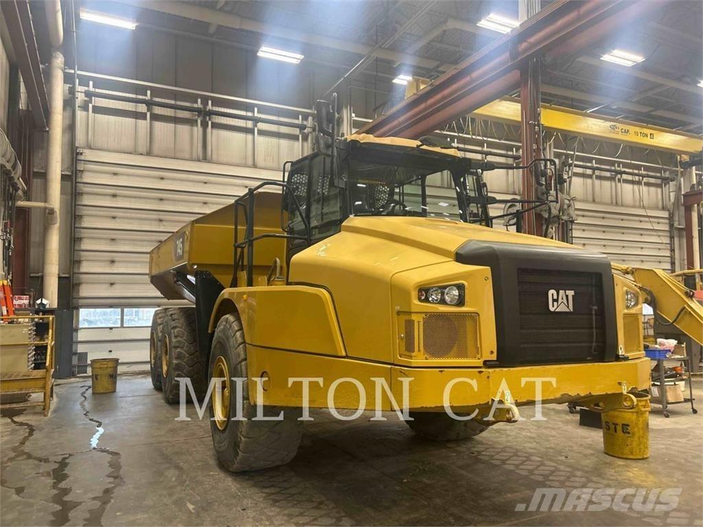 CAT 745 Дъмпери/моторни превозни средства