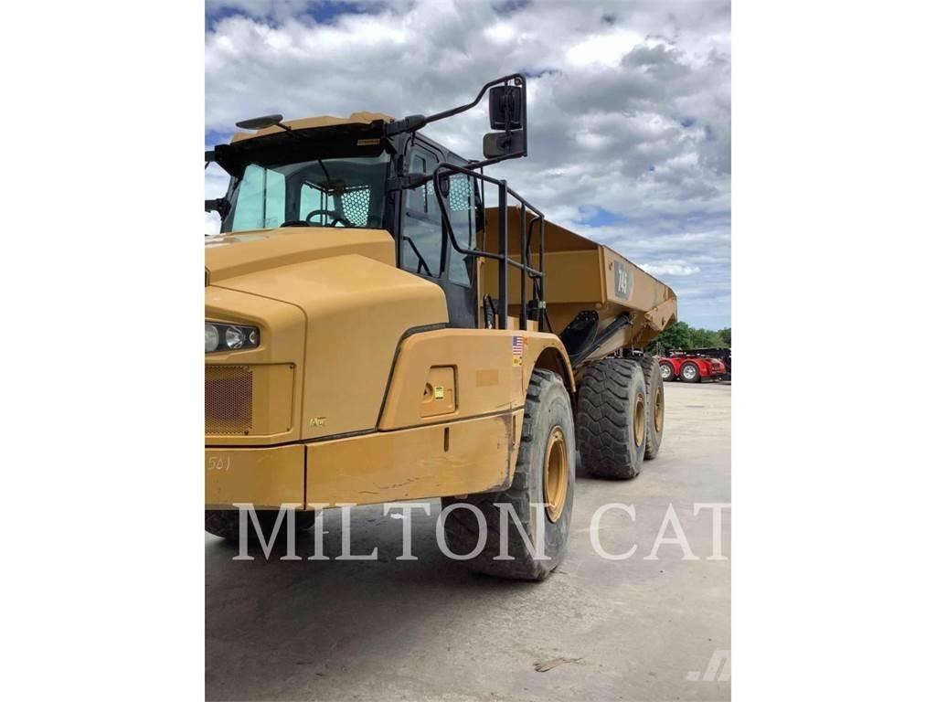 CAT 745 Дъмпери/моторни превозни средства