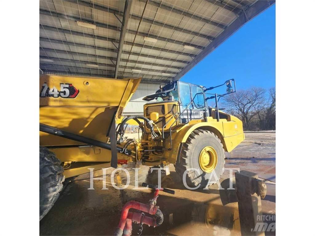 CAT 745 Дъмпери/моторни превозни средства