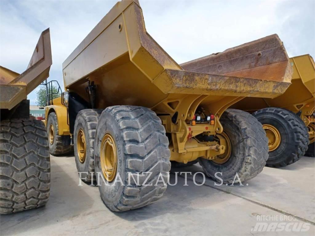 CAT 745 Дъмпери/моторни превозни средства