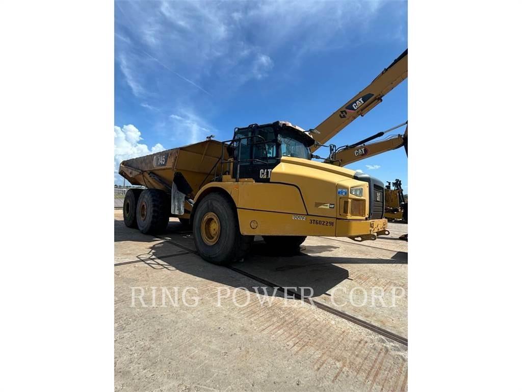 CAT 745 Дъмпери/моторни превозни средства