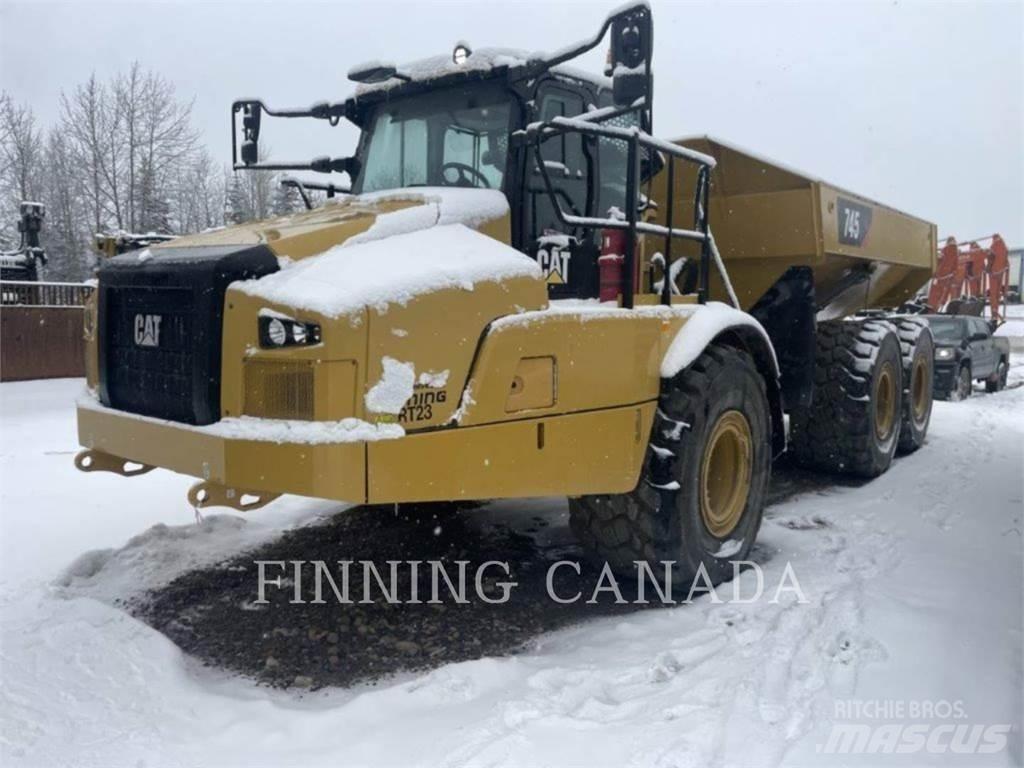 CAT 745 Дъмпери/моторни превозни средства