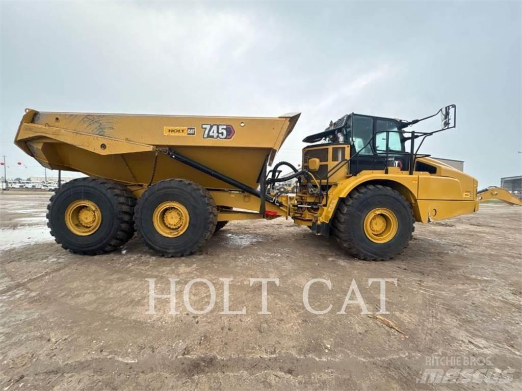 CAT 745 Дъмпери/моторни превозни средства