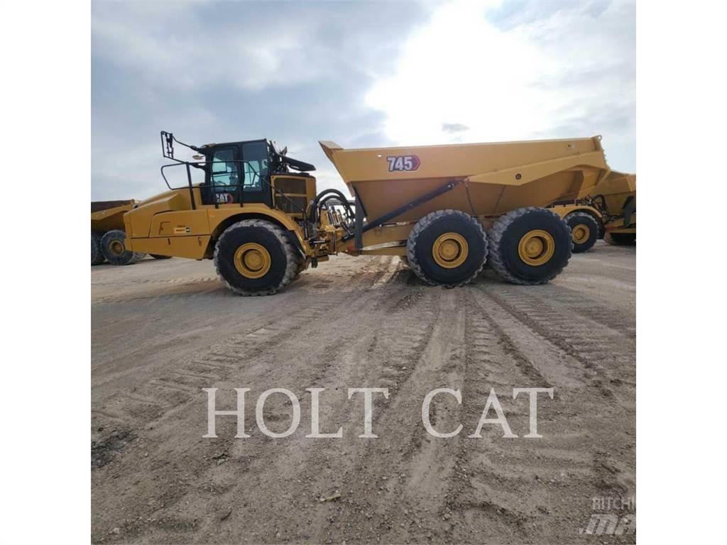CAT 745 Дъмпери/моторни превозни средства