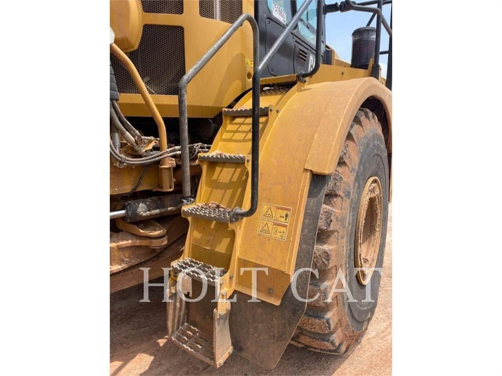 CAT 745 Дъмпери/моторни превозни средства