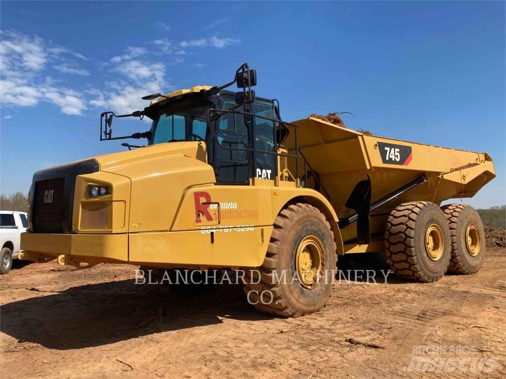CAT 745 Дъмпери/моторни превозни средства